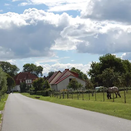 Ostsee-Kate Schmatzin Exterior photo